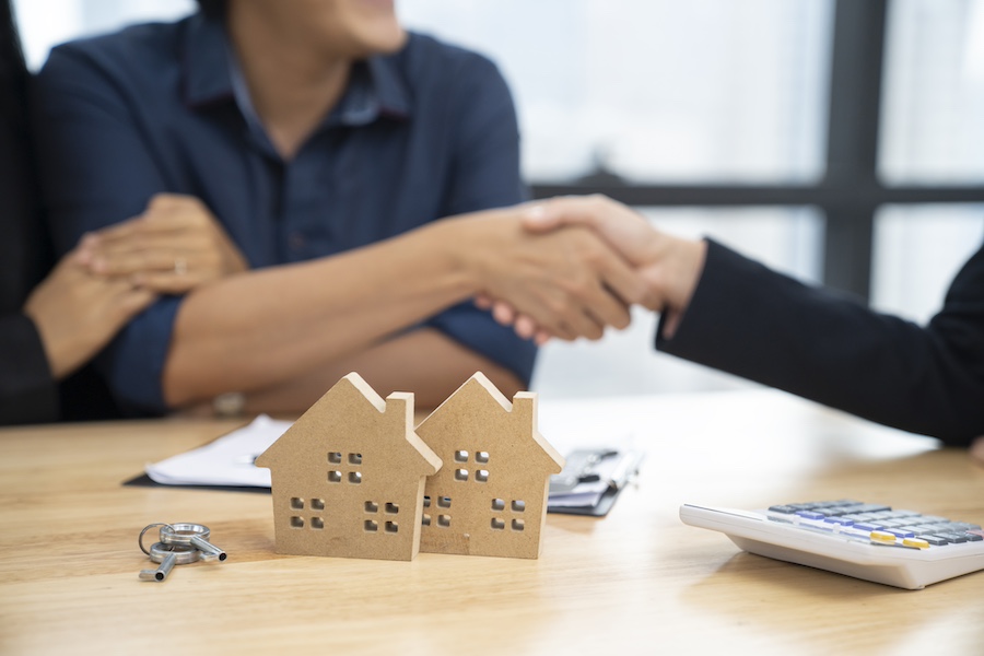 Buyers Agent Queens Park: Professional Support for Local Buyers